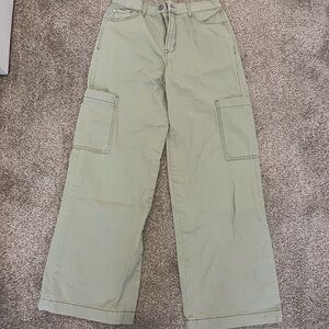 Kensie Light Olive Cargo Jeans